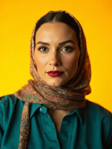 استودیوی رنگی